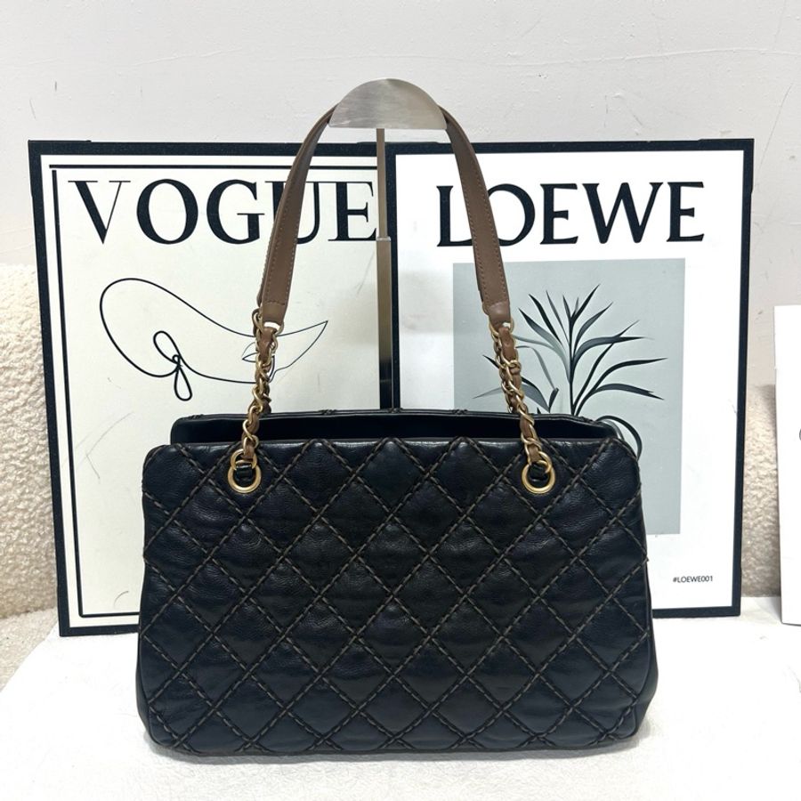 Chanel 復古拼色 外縫線托特tote單肩包 底長約33-1