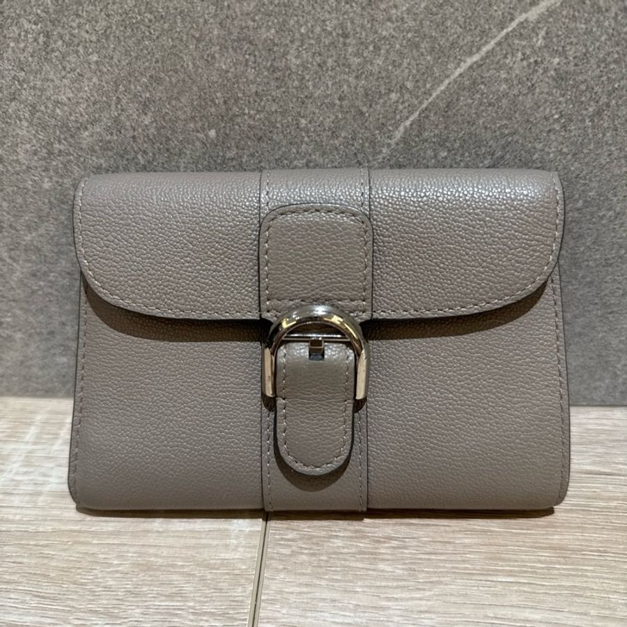 Delvaux-4