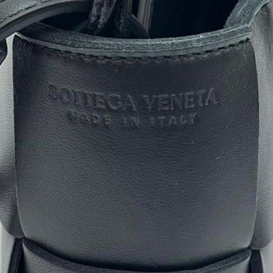Bottega Veneta arco bag-3