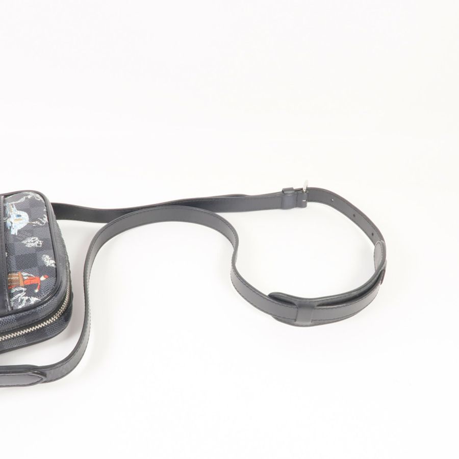 LOUIS VUITTON Damier Graphite Danube Slim PM銀扣肩背袋-4