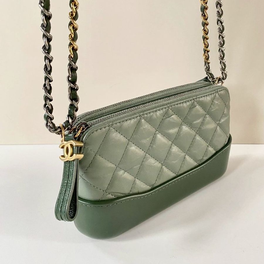 CHANEL Gabrielle 抹茶綠 羊皮 金鍊 MINI 流浪包 WOC-3