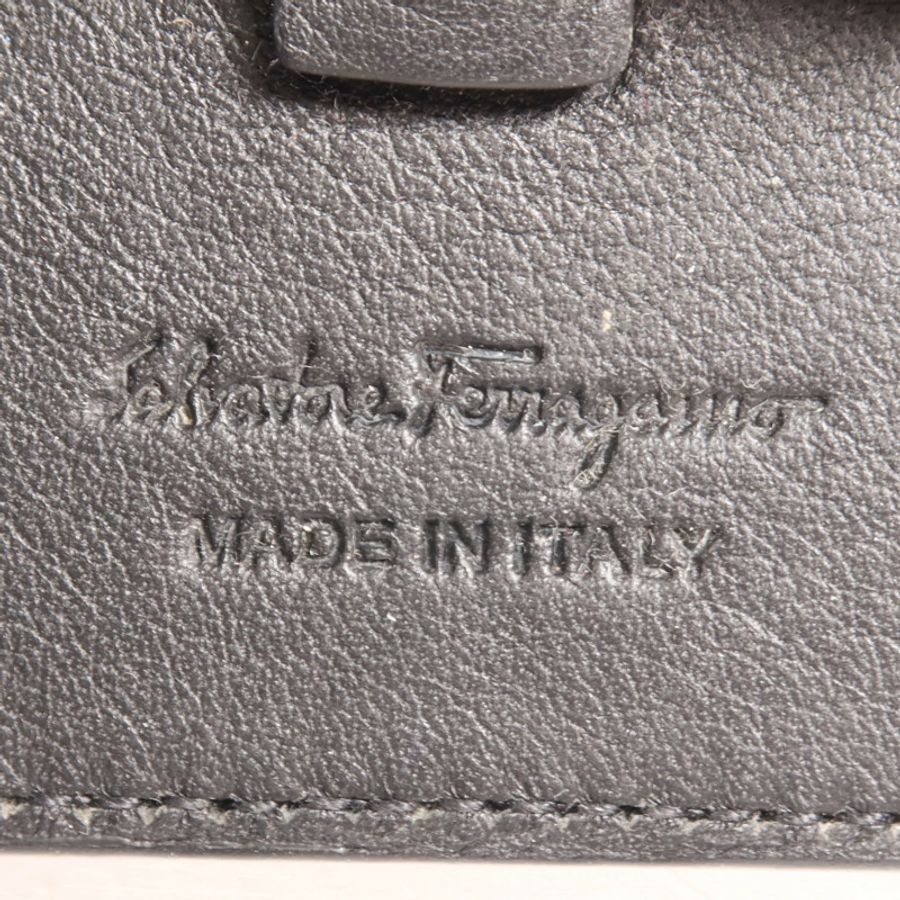 Salvatore Ferragamo 牛皮皮革Card Case銀扣卡片套-10
