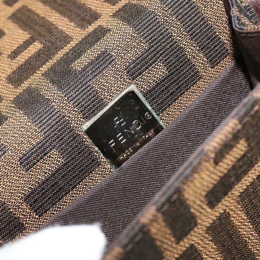 【日本直送】FENDI Zucca帆布Mamma Baguette單肩包 黑色 棕色 銀色 正品 148188-19
