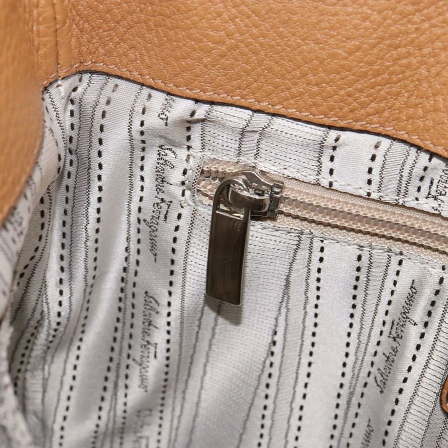 【日本直送】Salvatore Ferragamo Gancini 單肩包 皮革 棕色 銀色 正品 152196-19