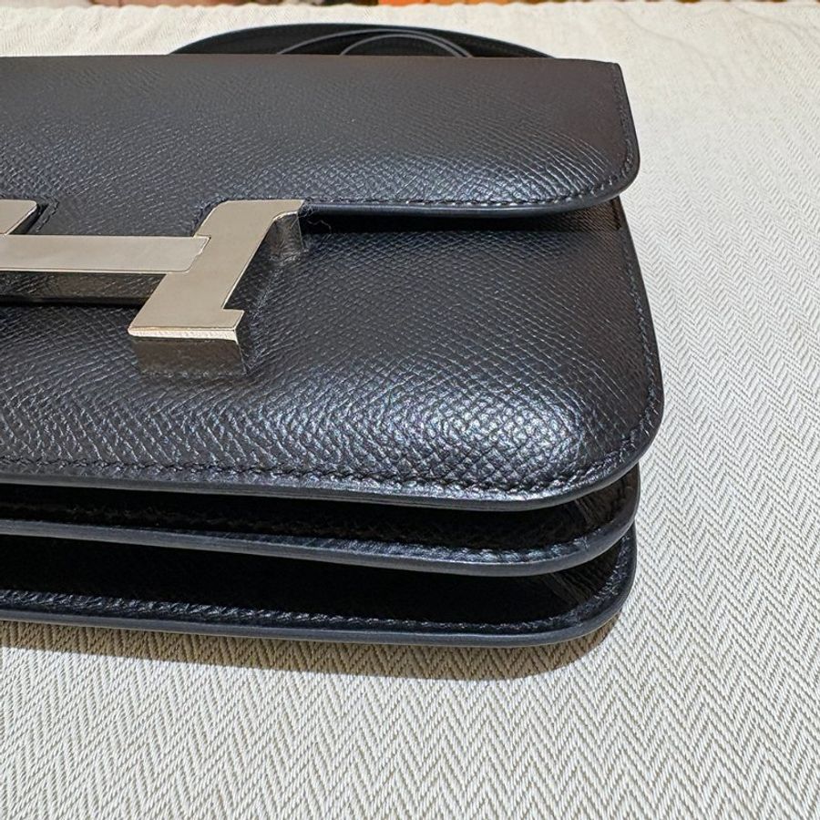 【現貨|快速出貨】Hermès 愛馬仕 Constance 19 黑色 Epsom|U刻 2022年|銀釦經典斜背包|全新全配-5
