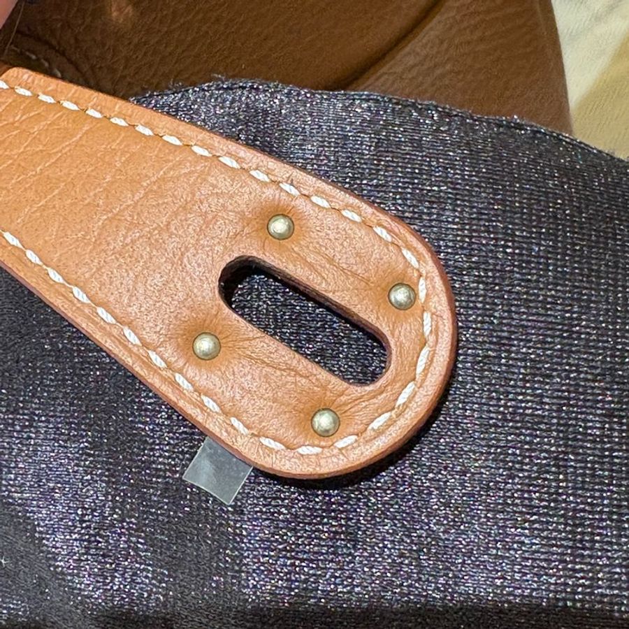 【現貨|快速出貨】Hermès 愛馬仕 Lindy 26 金棕色|銀釦|W刻2024年|Taurillon Clemence 小牛皮-19
