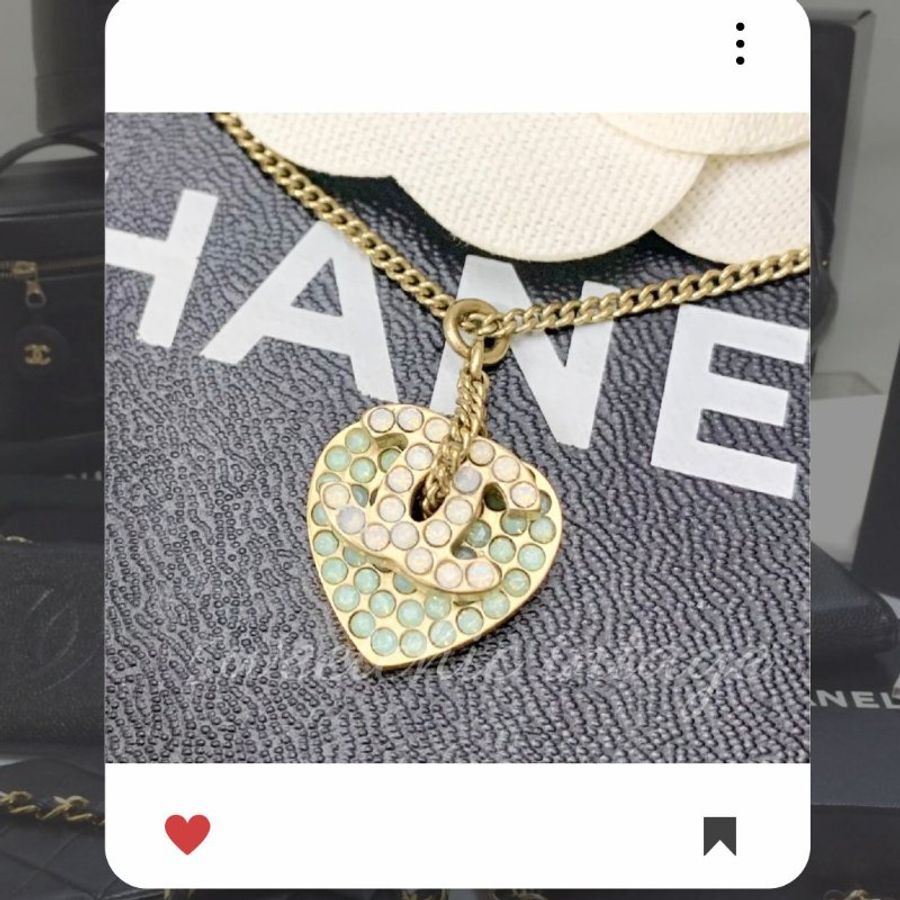 🛍️🎁 新品【預訂】 🔥💖 ✨超美新款 ！香奈兒 Chanel 愛心CC水鑽項鍊 🔥 香奈兒熱賣款 香奈兒項鏈 CHANEL NECKLACE-8