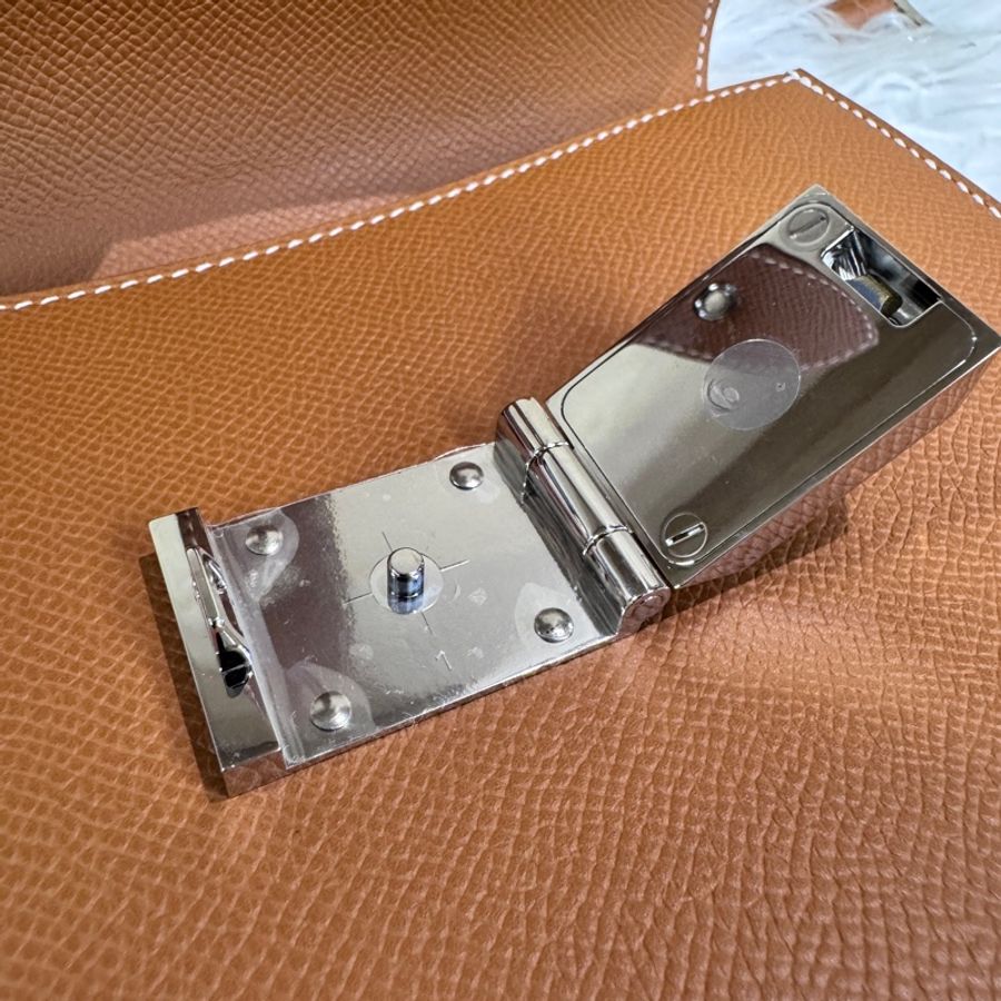 Hermes Sac a depeches21 金棕銀Epsom郵差包 K刻2025離櫃品-8