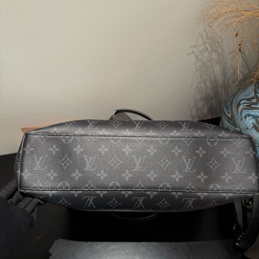 Lv explorer黑武士公文包 19年 附件:肩帶-4