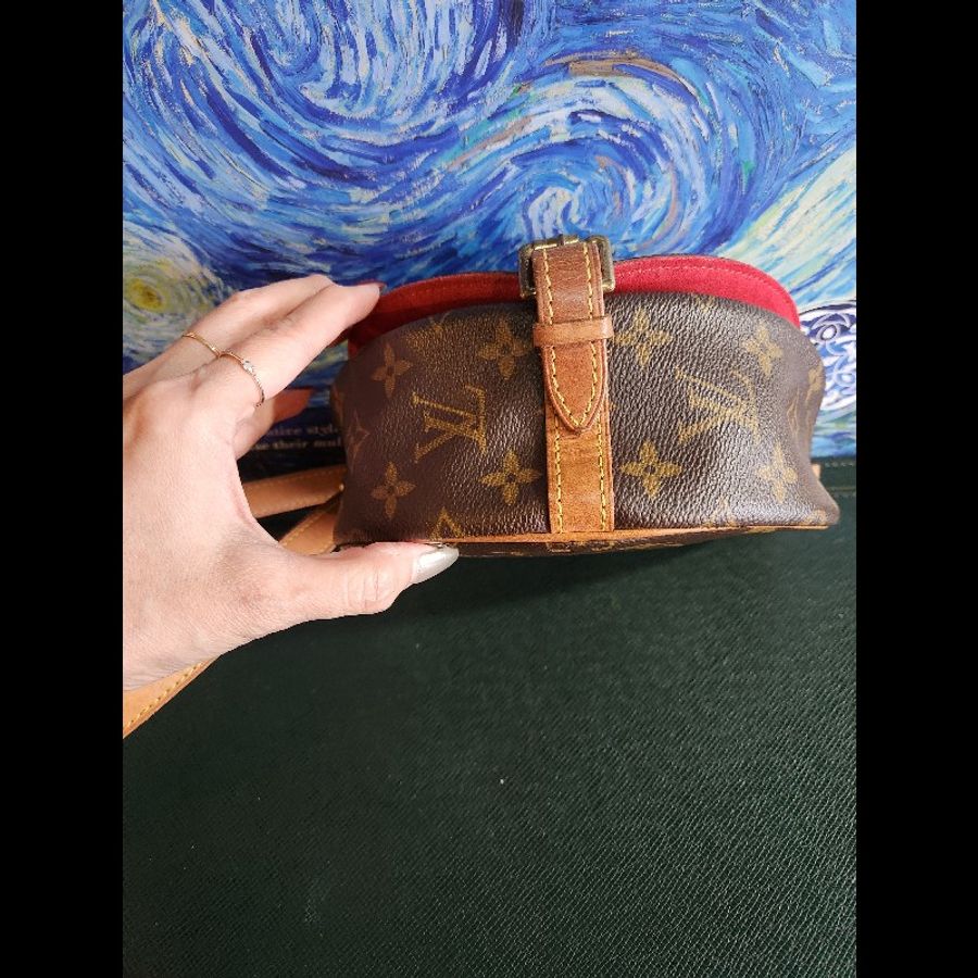 LV鈴鼓包 可愛小巧 造型可愛 原價6萬多-1