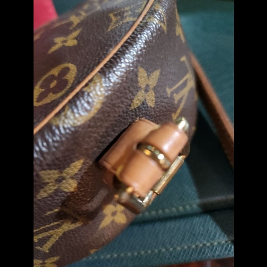 LV鈴鼓包 可愛小巧 造型可愛 原價6萬多-11