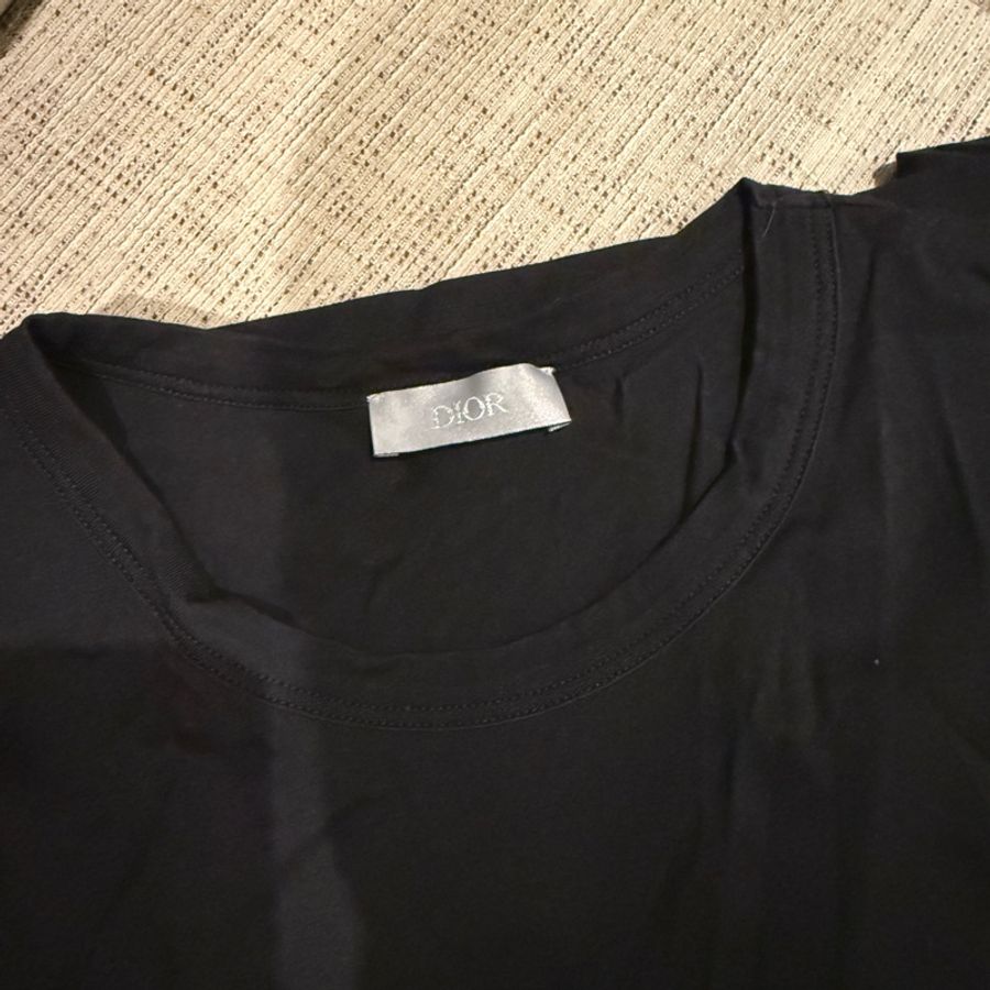 男女可穿 Dior刺繡短T 附微風發票🧾 迪奧短袖上衣-1