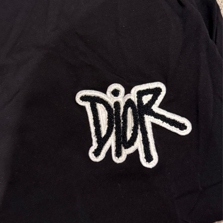 男女可穿 Dior刺繡短T 附微風發票🧾 迪奧短袖上衣-2