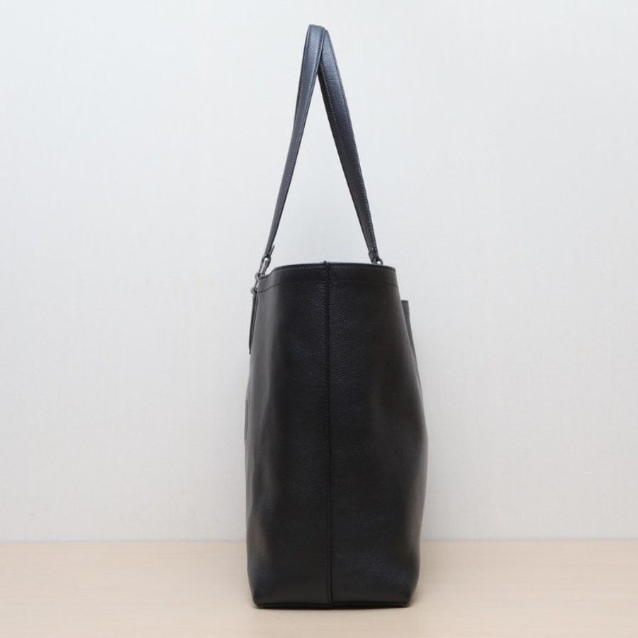 FENDI 黑色牛皮logo浮雕字母手提托特包購物袋肩背包-2