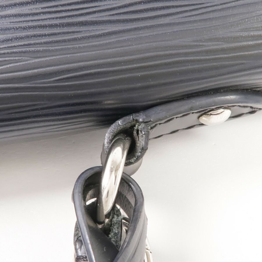 LOUIS VUITTON Epi Cluny MM銀扣手挽肩背兩用袋-19