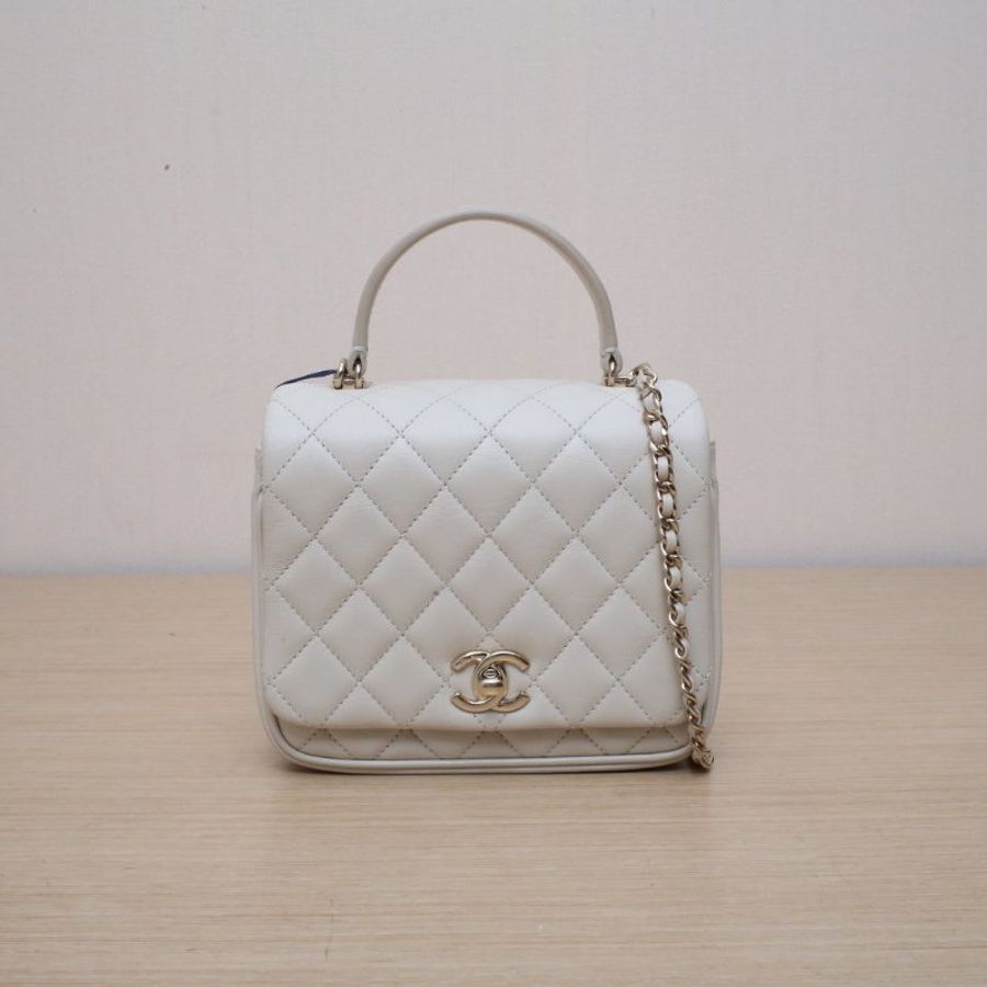 CHANEL 米色羊皮25開金扣手柄款風琴鏈條包肩背包-1