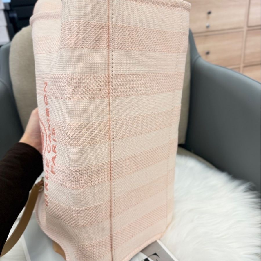 Chanel 粉色沙灘托特包 閒置新❤️-2