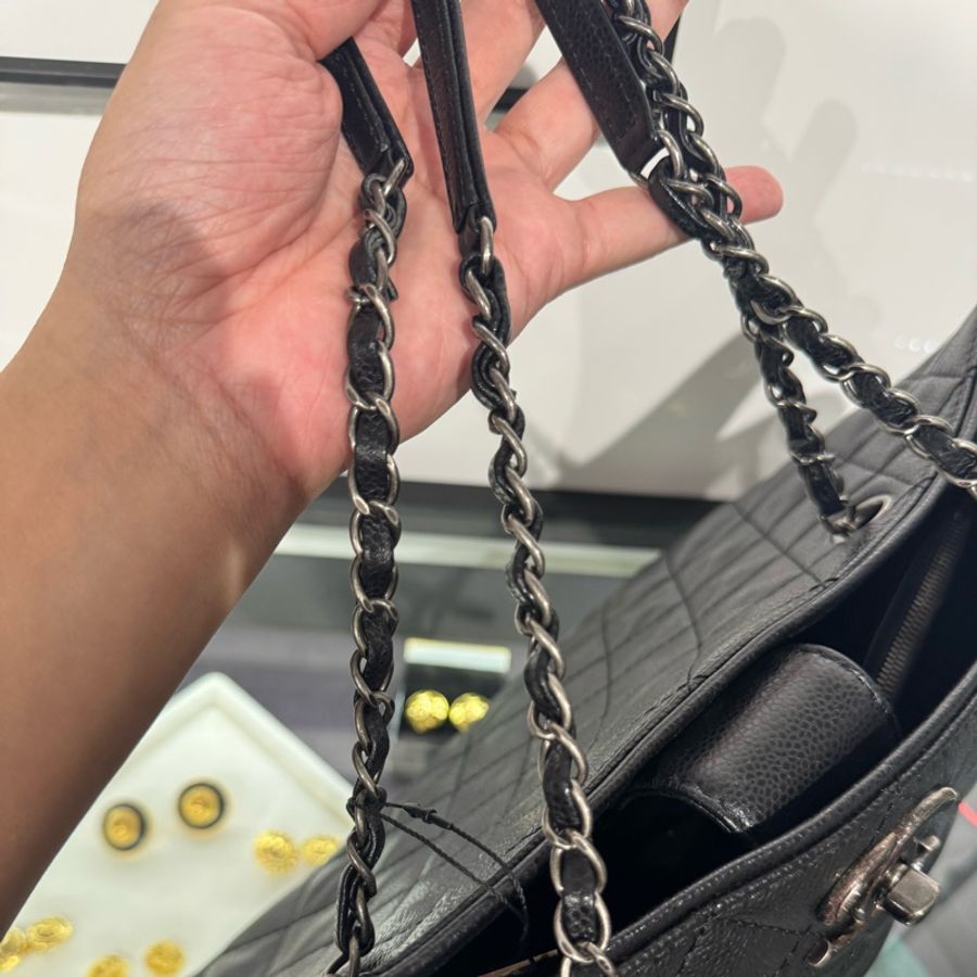CHANEL黑荔枝紋仿舊釦雙鏈托特包🩶🖤經典稀有貨-16