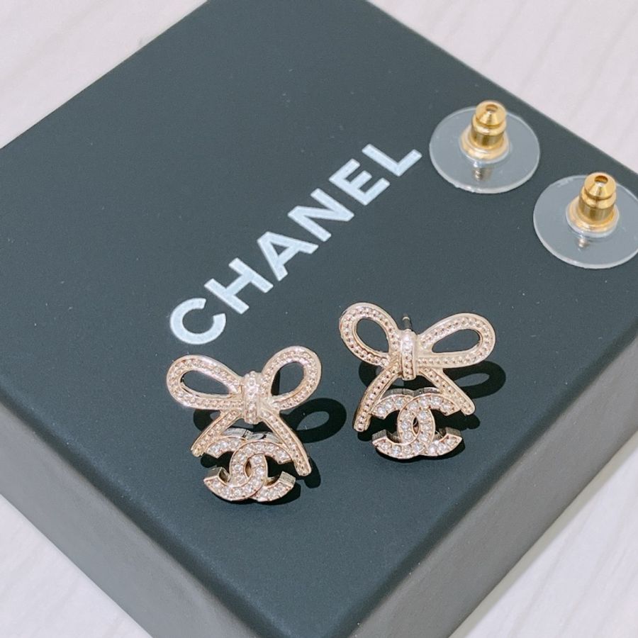 TK1885 Chanel香奈兒金色蝴蝶結雙C Logo耳環 1.4cm Ribbon With CC Logo Crystal X GHW-1