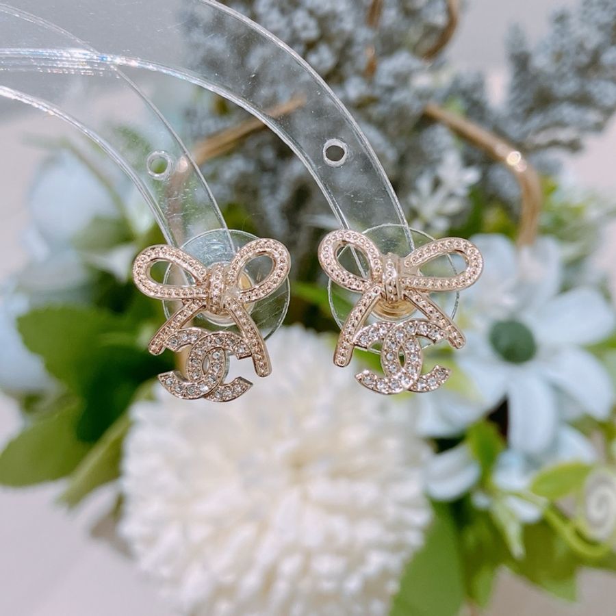 TK1885 Chanel香奈兒金色蝴蝶結雙C Logo耳環 1.4cm Ribbon With CC Logo Crystal X GHW-7