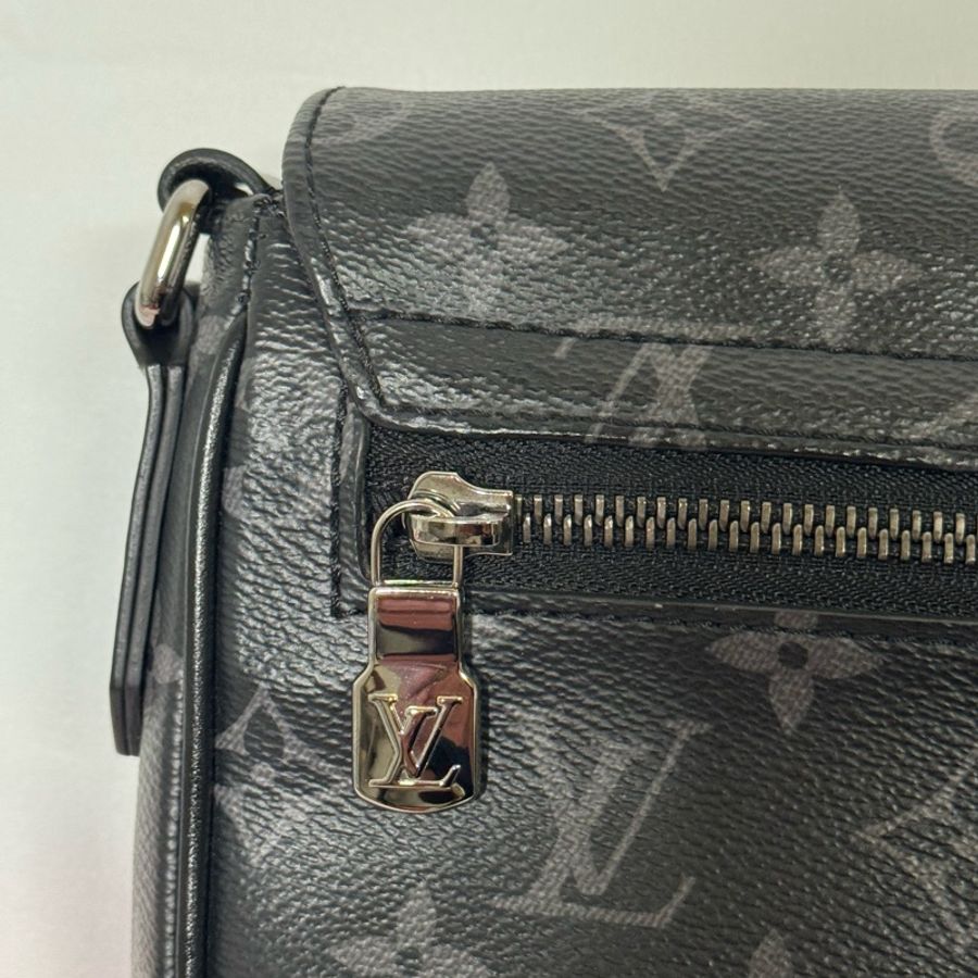 Louis Vuitton 黑色老花 郵差包-3