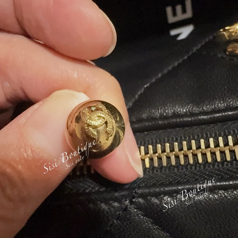 CHANEL鏈帶可調珍珠雕花揹帶圓筒包-11