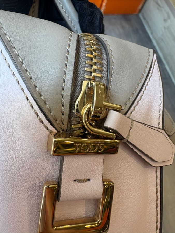 Tod's 粉+灰拼接皮革小號波士頓包 D-Cube-30