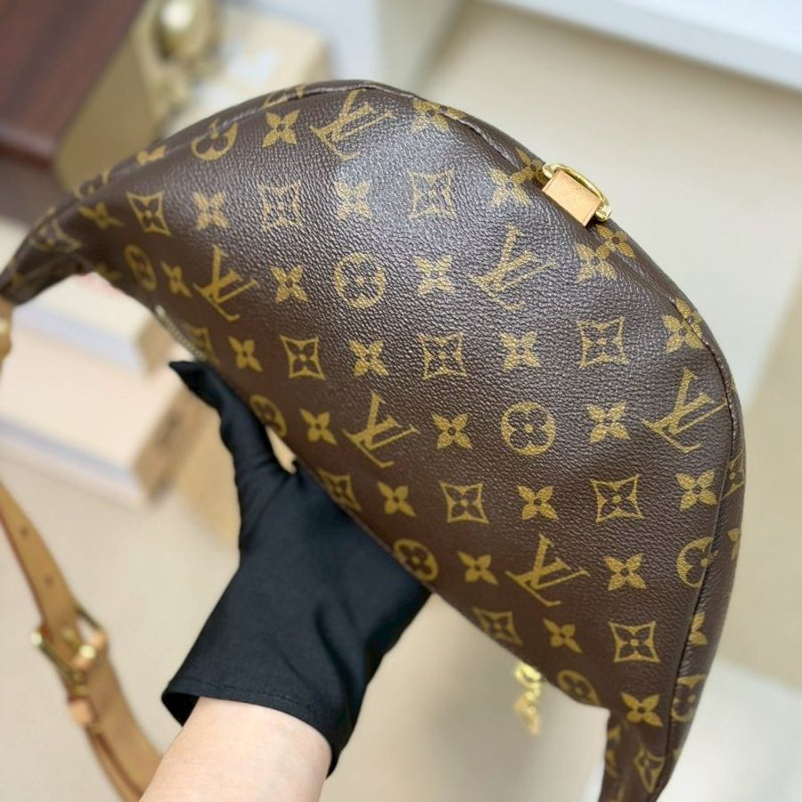 (大全配、停產絕版款)🏷LV.Bumbag 老花腰包 M43644 芯片款-8