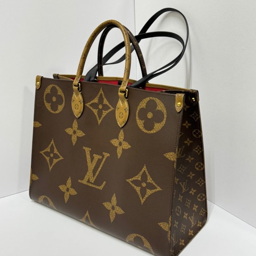 （極新💖） LV OnTheGo GM 最新晶片款 托特包 專櫃11.1萬元！-9