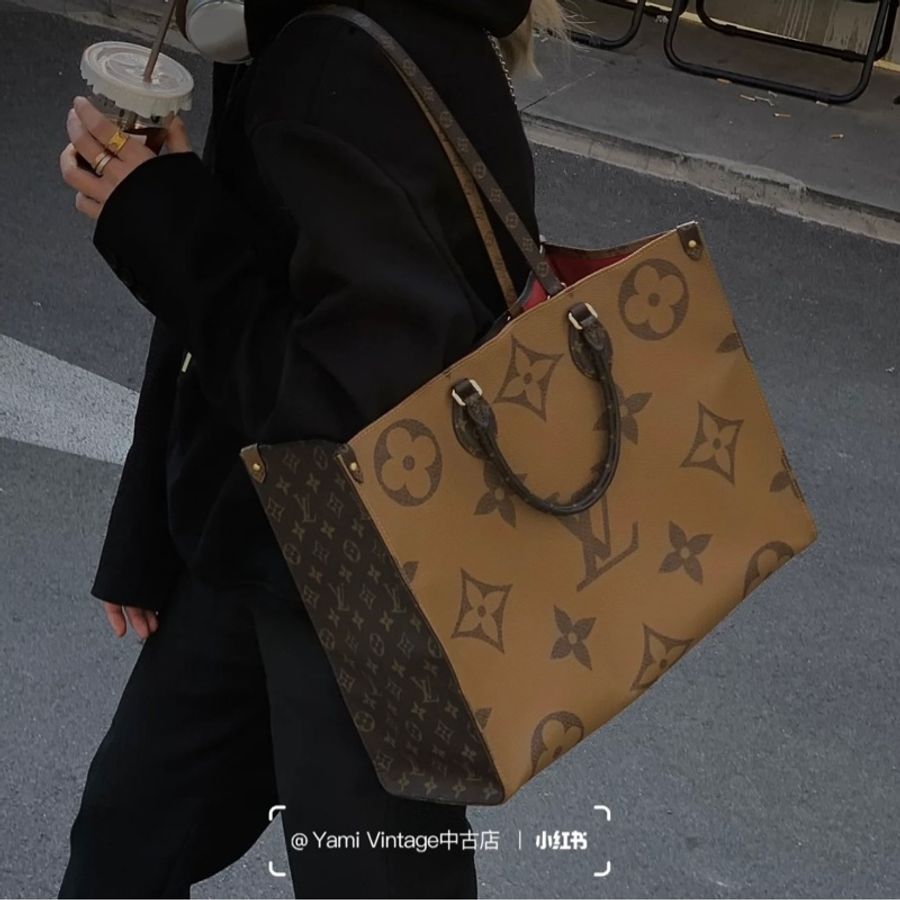 （極新💖） LV OnTheGo GM 最新晶片款 托特包 專櫃11.1萬元！-22