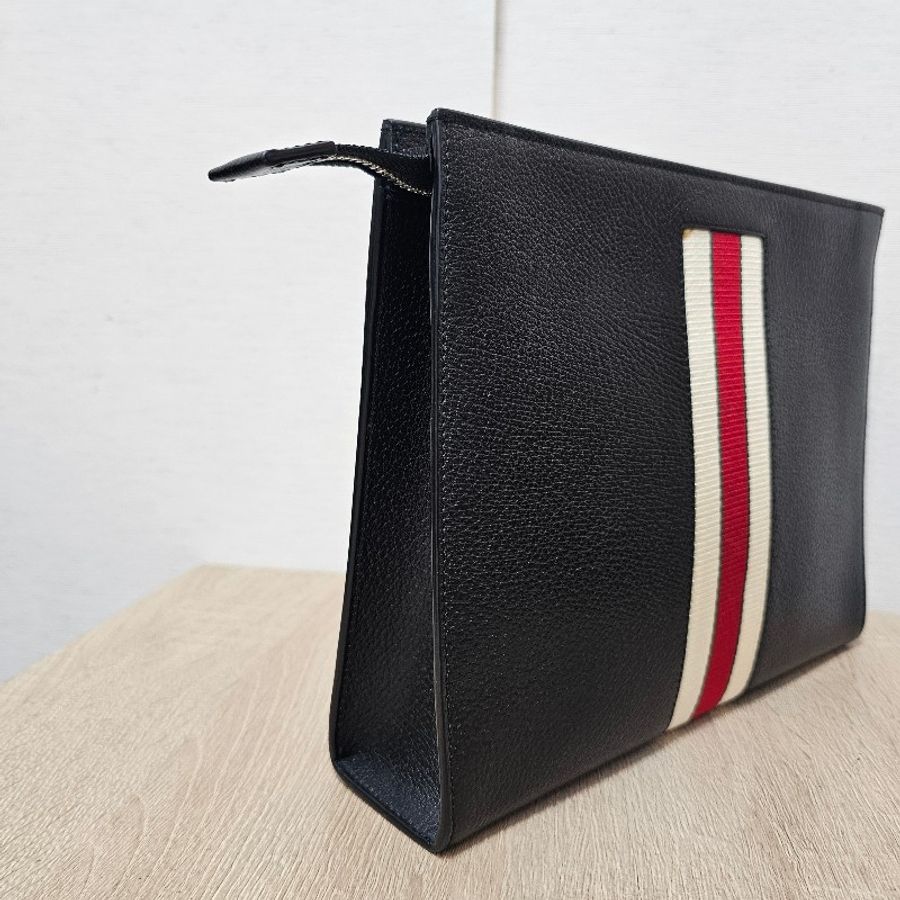 [ 回饋福利出清❣️] Gucci黑牛皮帆布織帶刺繡拉鏈手拿包-3