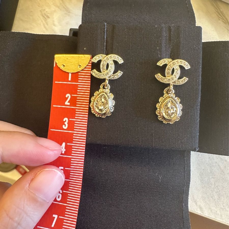 香奈兒Chanel 22k水鑽復古垂吊淡金色耳環-9