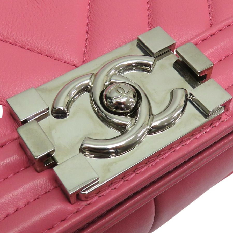 粉色 山形紋牛皮 Boy 25 肩背包【CHANEL 香奈兒】 A67086-15