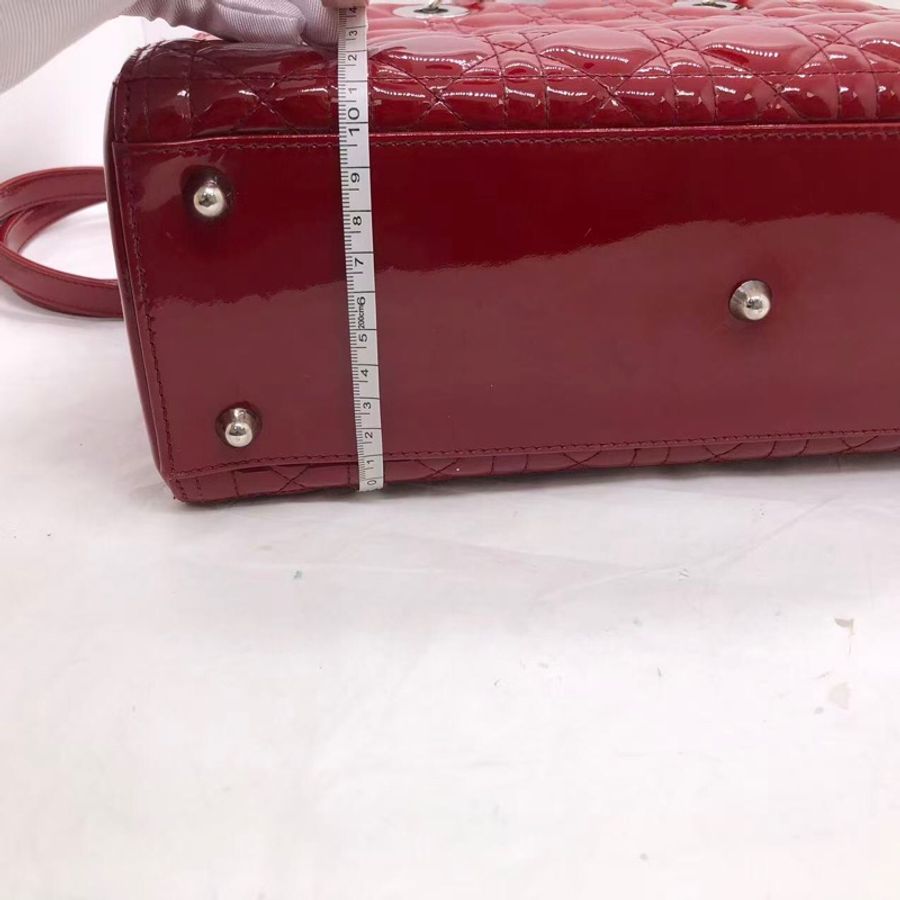 Dior七格紅色漆皮戴妃包,配件肩帶-11