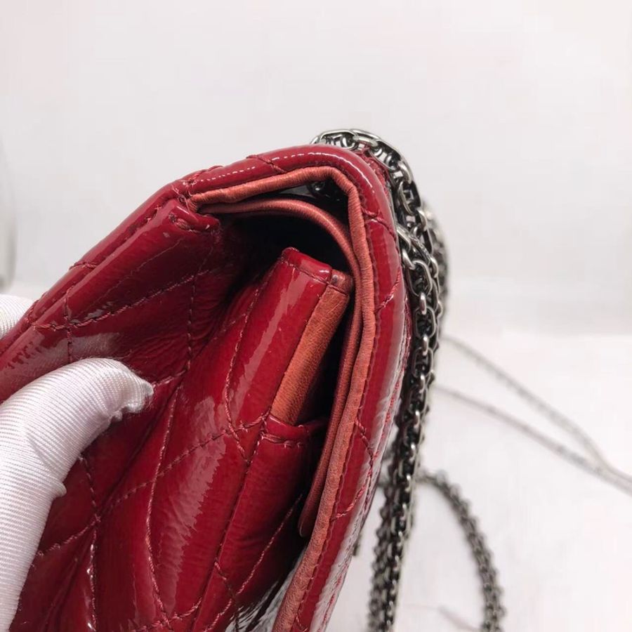 二手Chanel香奈兒2.55系列226紅色漆皮中號，內里有吸色染色，具體如圖-14