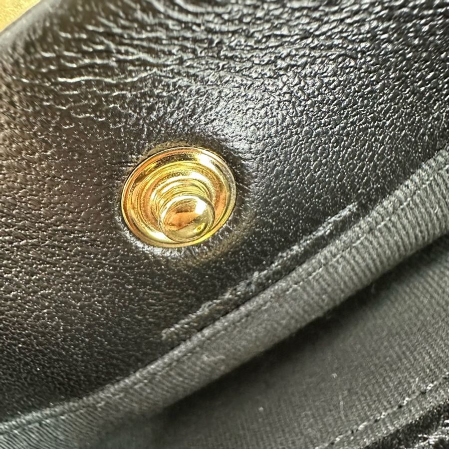閑置品🌟CHANEL 22b 黑金羊皮鏈條Tote Bag 晶片款-14