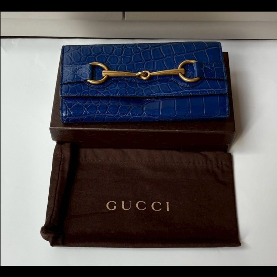 Gucci 寶藍色壓鱷魚紋皮革下蓋長夾-2