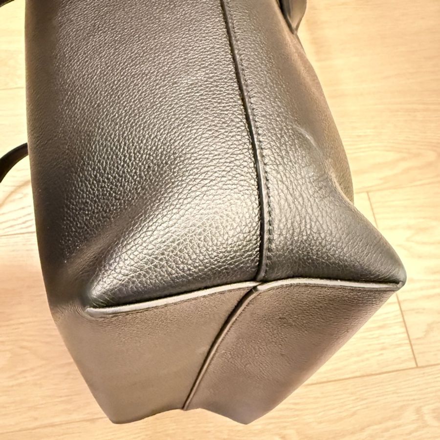 👜 CELINE Cabas Triomphe Large 粒面牛皮托特(黑色)|官方尺寸 54×29.5×15cm|附原廠防塵袋-9