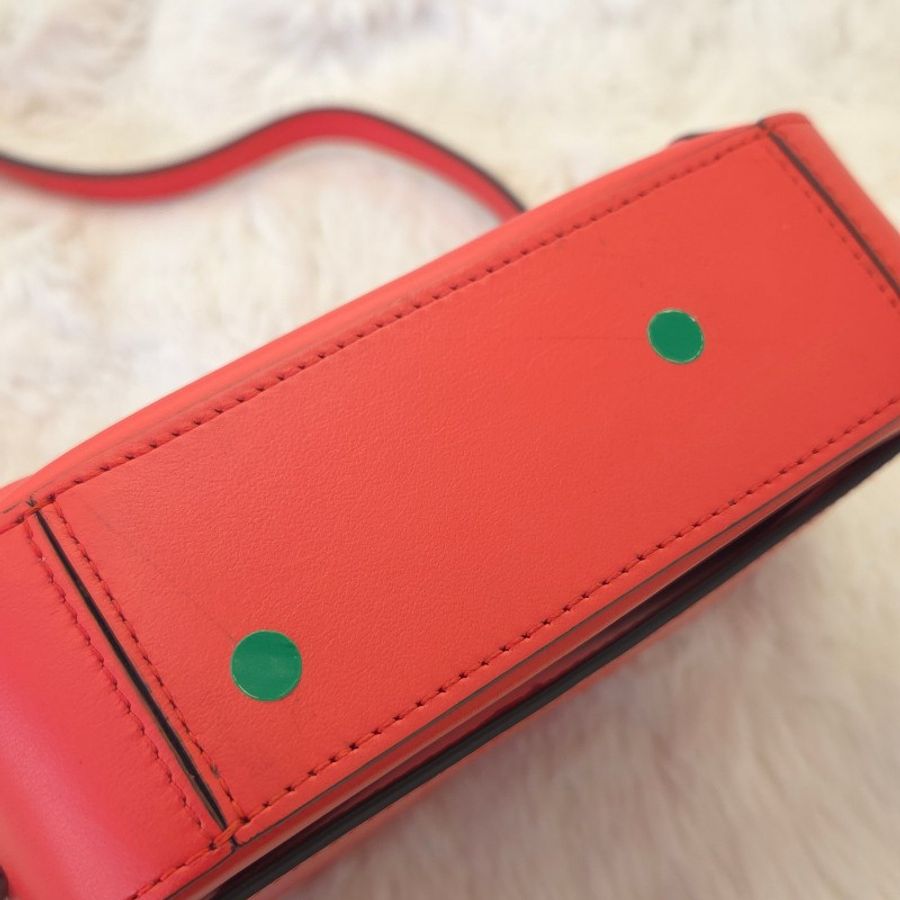 Tod's mini 相機包 展示品-6