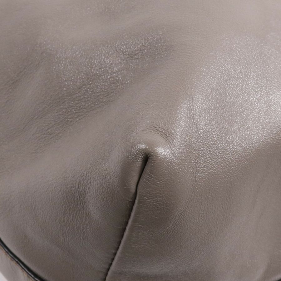 Miu Miu 牛皮皮革Tote Bag銀扣手挽袋-7