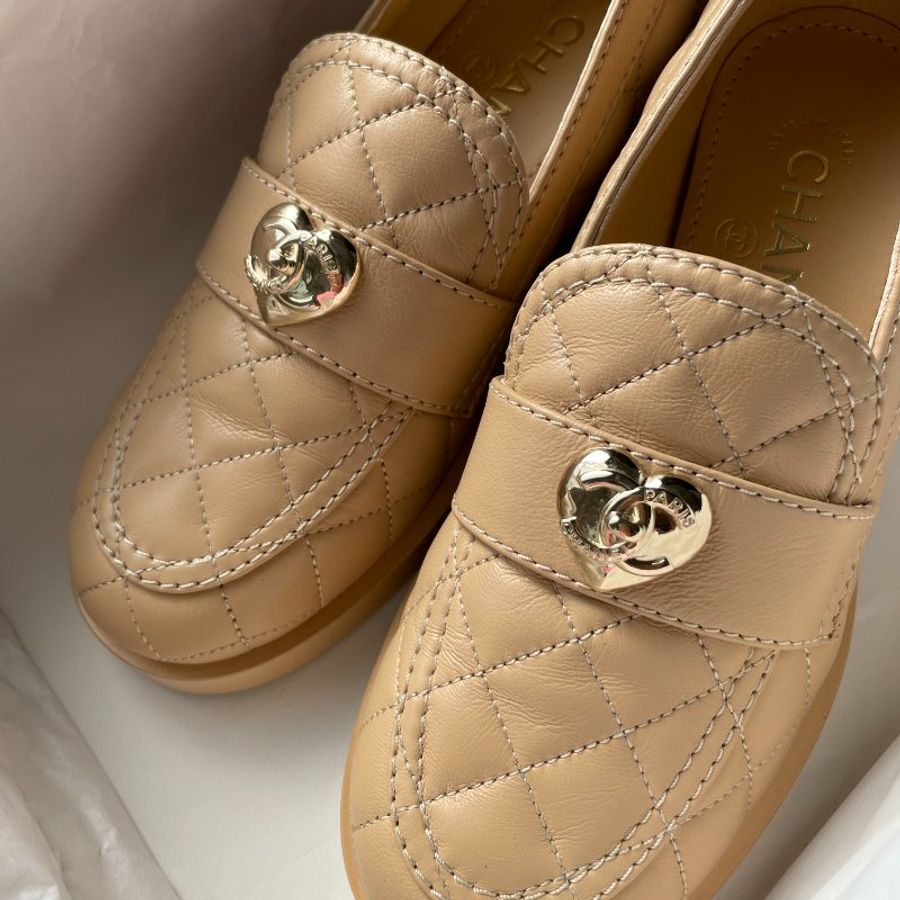 Chanel 愛心奶茶樂福鞋 EU36 / 23cm-7