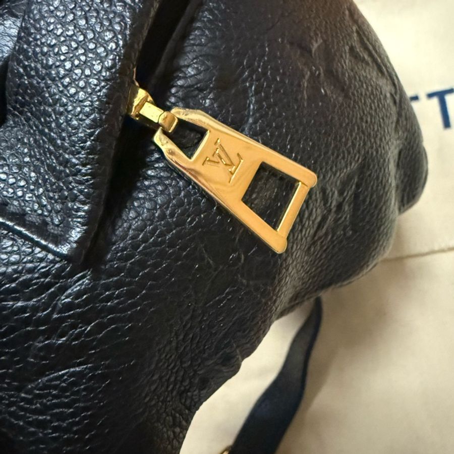 LOUIS VUITTON Bumbag 腰包23-9