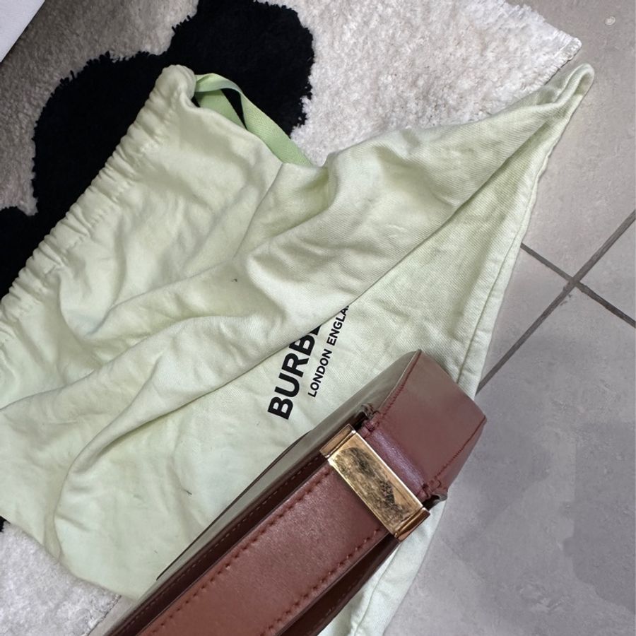 Burberry TB Logo 棕色腋下包-12