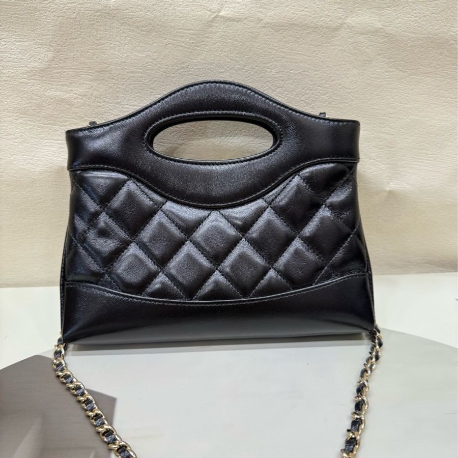 Chanel 31bag nano-1