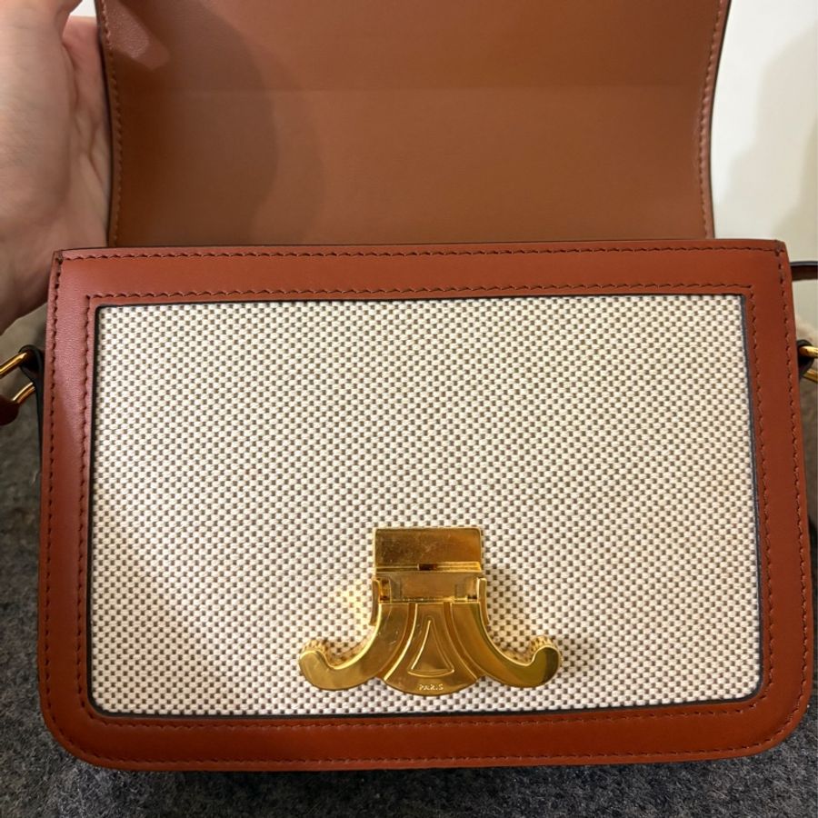 Celine 凱旋門TEEN TRIOMPHE織物及牛皮革手袋-2