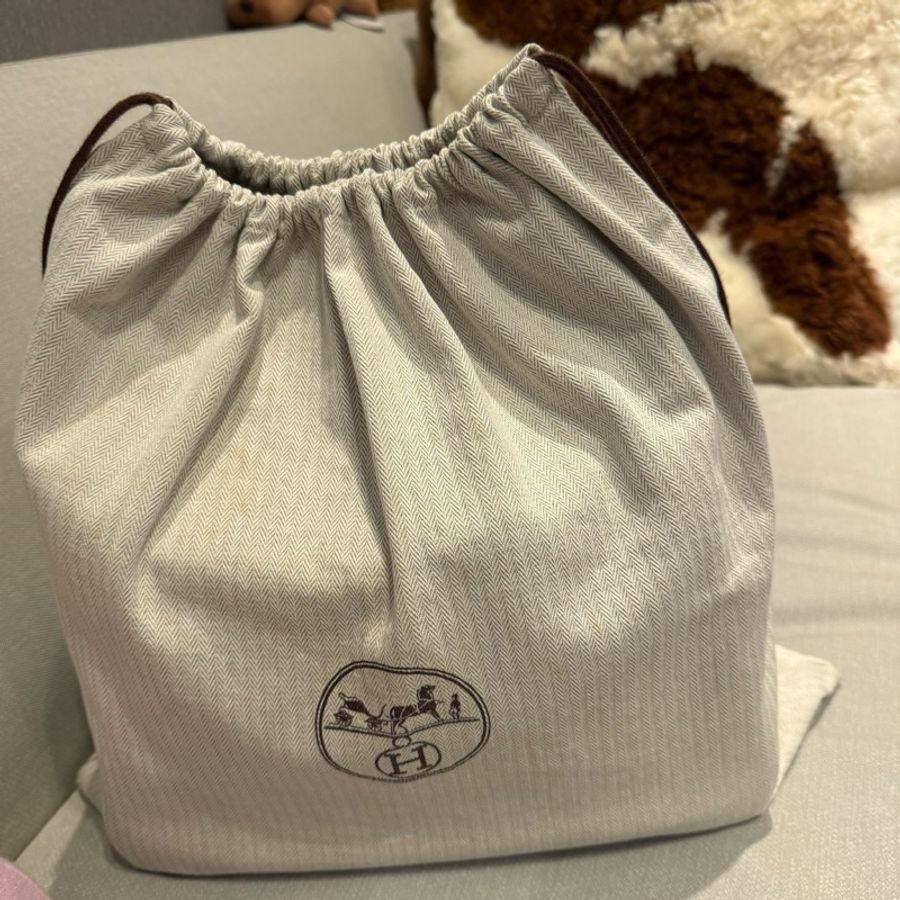 Hermès Lindy 30-15
