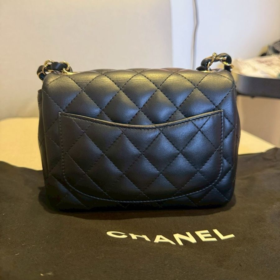 CHANEL CF 17 方胖子|黑色羊皮|淡金扣|晶片款(正品)-4