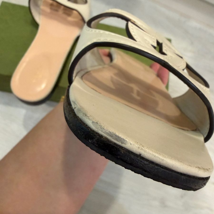 Gucci皮質拖鞋-5