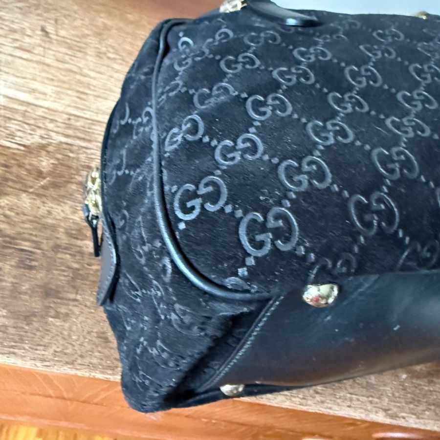 GUCCI 經典黑色麂皮保齡球包/波士頓包-10
