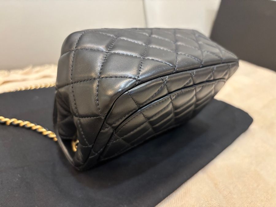 Chanel 羊皮金球方胖(17公分)黑金 晶片款-2